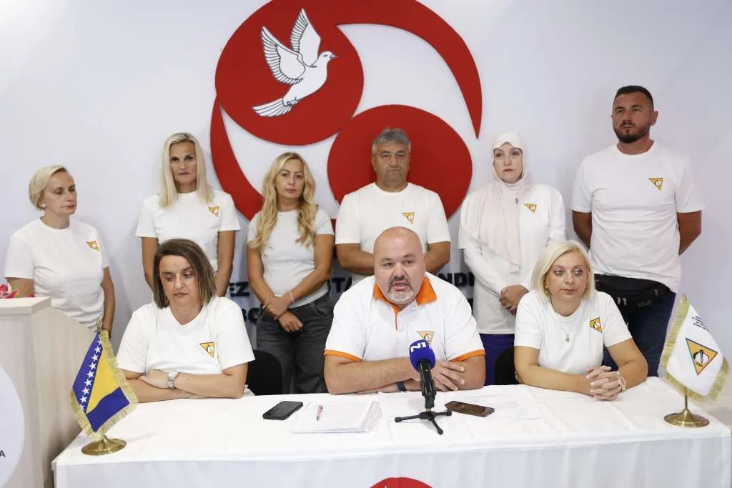 Otkazan najavljeni štrajk u školama u KS, Kolektivni ugovor objavljen