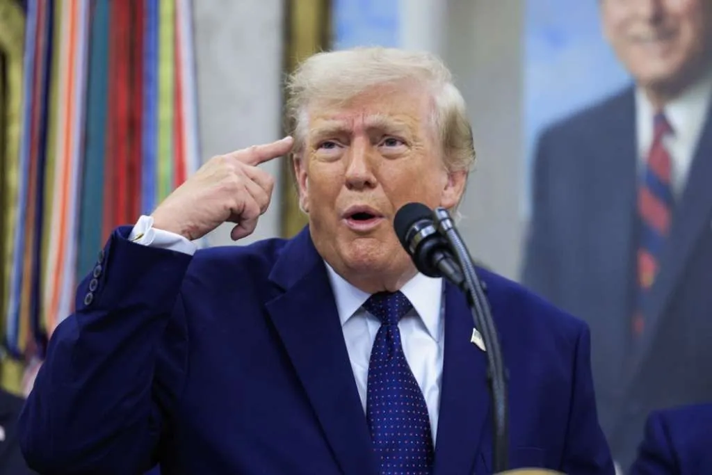 Trumpova podrška pala na istorijskih 32 posto zbog rata i troškova života