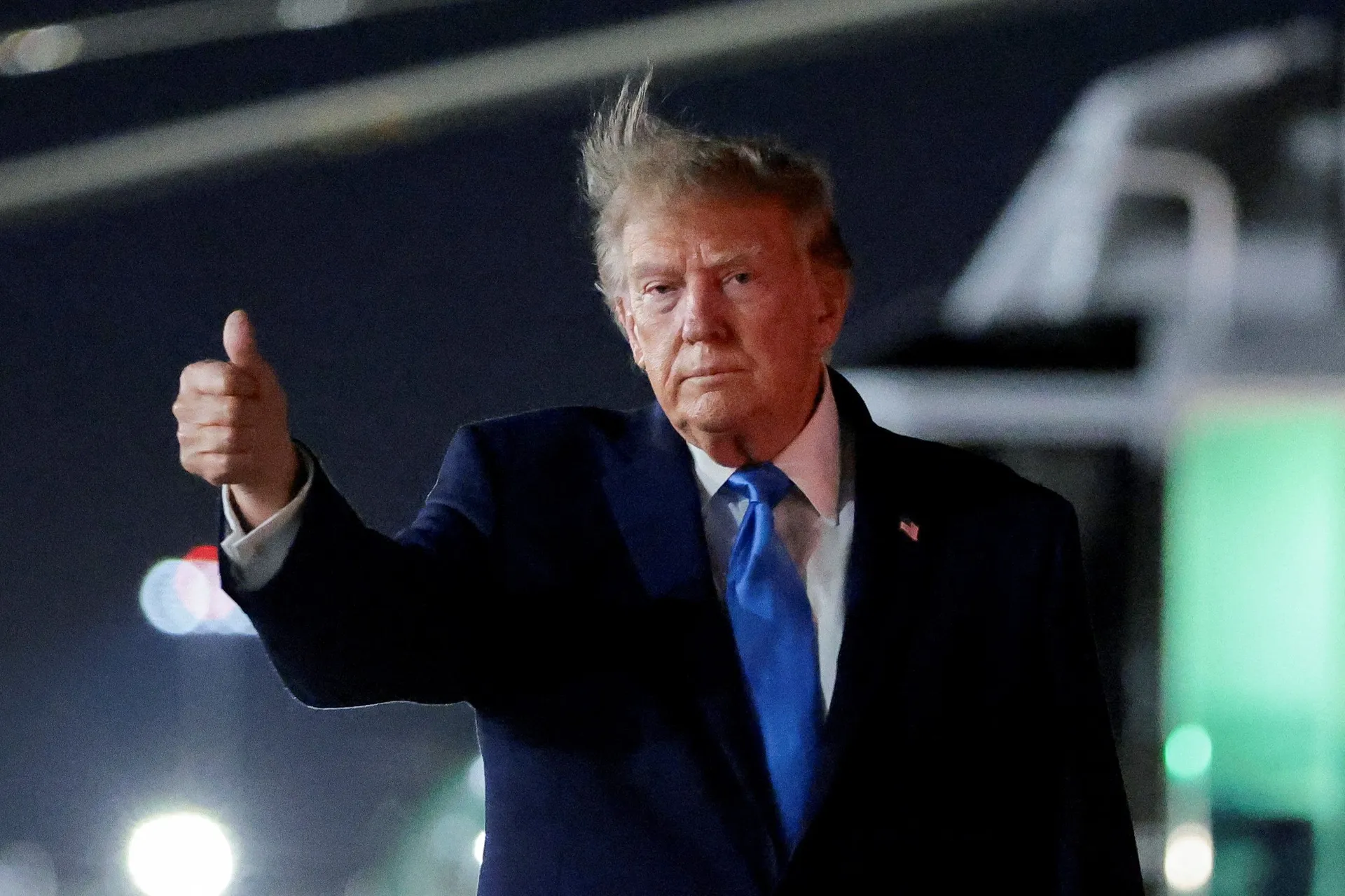 Trump prijavio trgovinu dionicama vrijednu milione, na listi i AI giganti