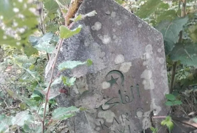 Porodice tvrde da su kod Pala iskopani mezari radi gradnje objekta uz vikendicu