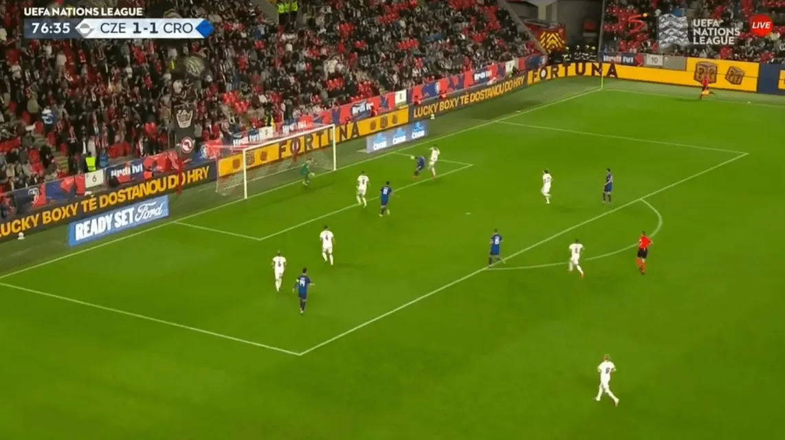 Nova drama u Češkoj, Hrvatska još jednom povela, Česima poništen gol