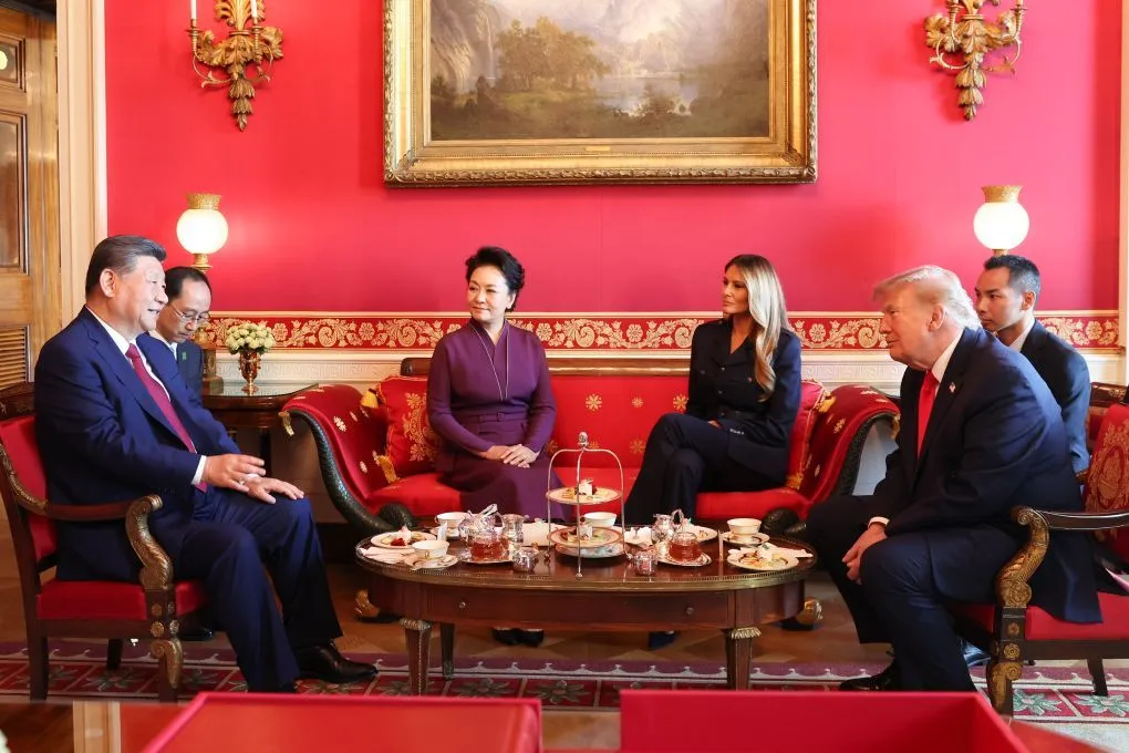   Xi Jinping i Peng Liyuan sa Donaldom Trumpom i njegovom suprugom
