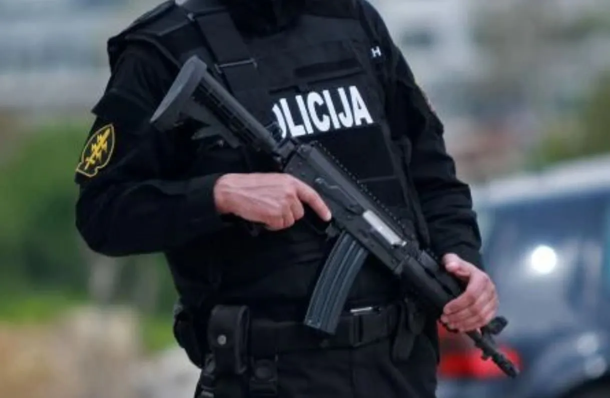 Policija u BiH na nogama, napadnut policajac, teško je povrijeđen