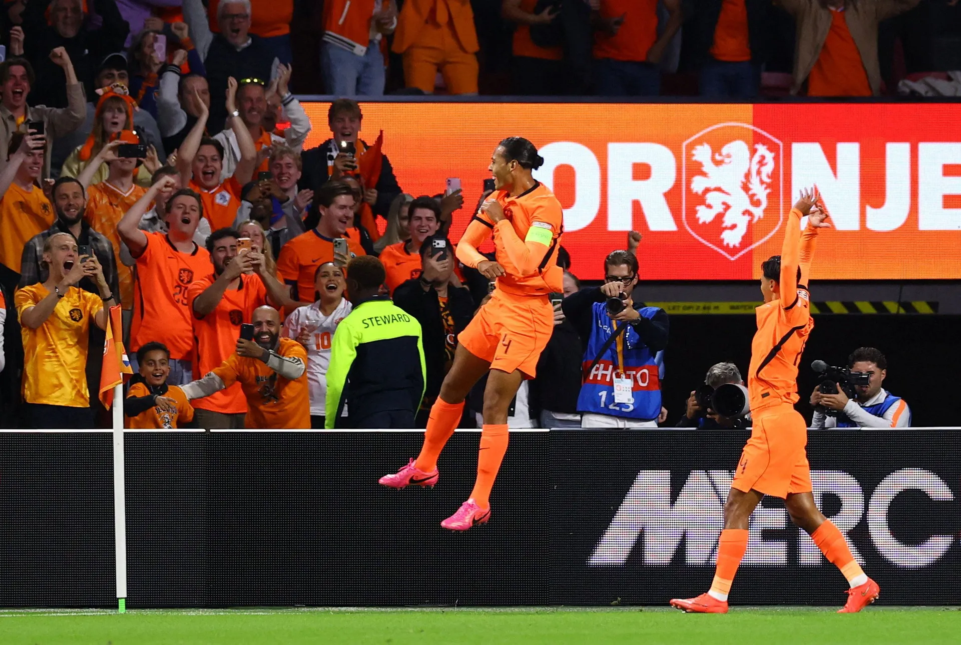 Virgil van Dijk bi mogao napustiti Liverpool, želi ga italijanski velikan