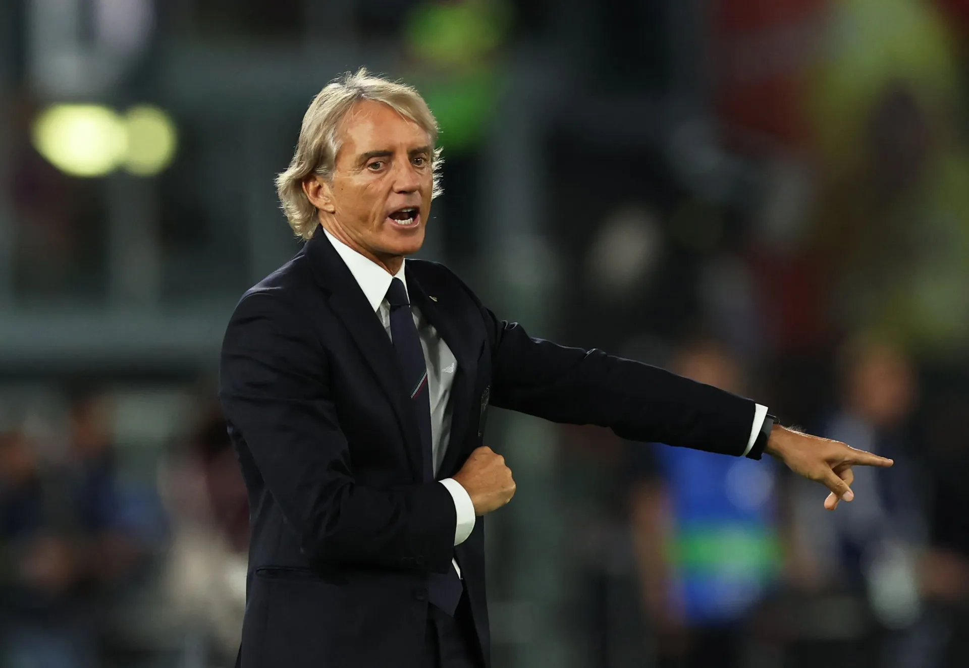 Roberto Mancini ostavlja deset igrača u Italiji i ne vodi ih na sljedeći meč