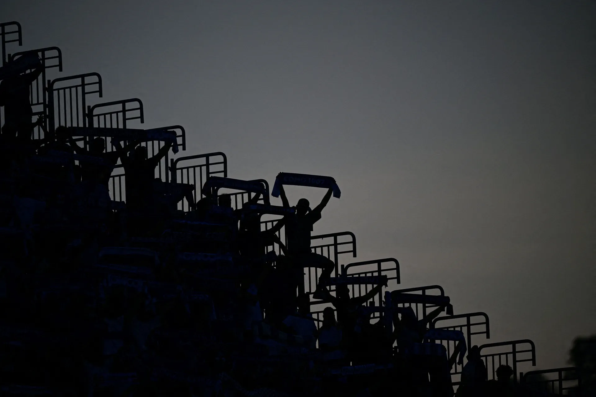 Soccer Football - Serie A - Como v Parma - Stadio Giuseppe Sinigaglia, Como, Italy - September 14, 2026 Como fans inside the stadium before the match REUTERS/Daniele Mascolo     TPX IMAGES OF THE DAY