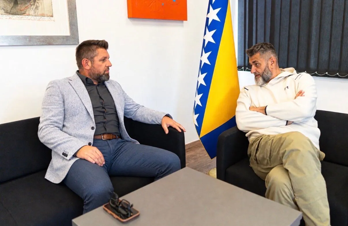 Duraković jasno uz Memorijalni centar: Bio sam, jesam i ostat ću uz Srebrenicu