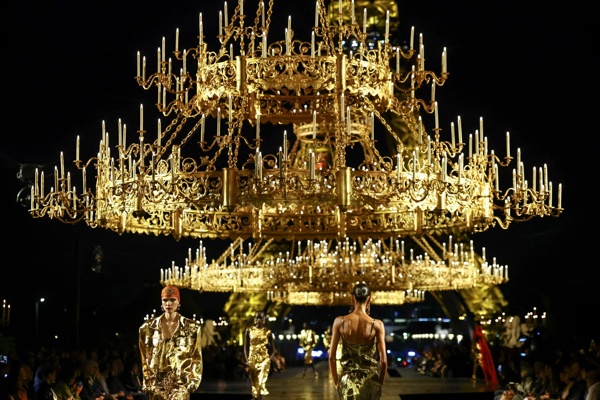 Saint Laurent zasjao u zlatu, Vaccarellova poruka pokrenula nagađanja - slika 6