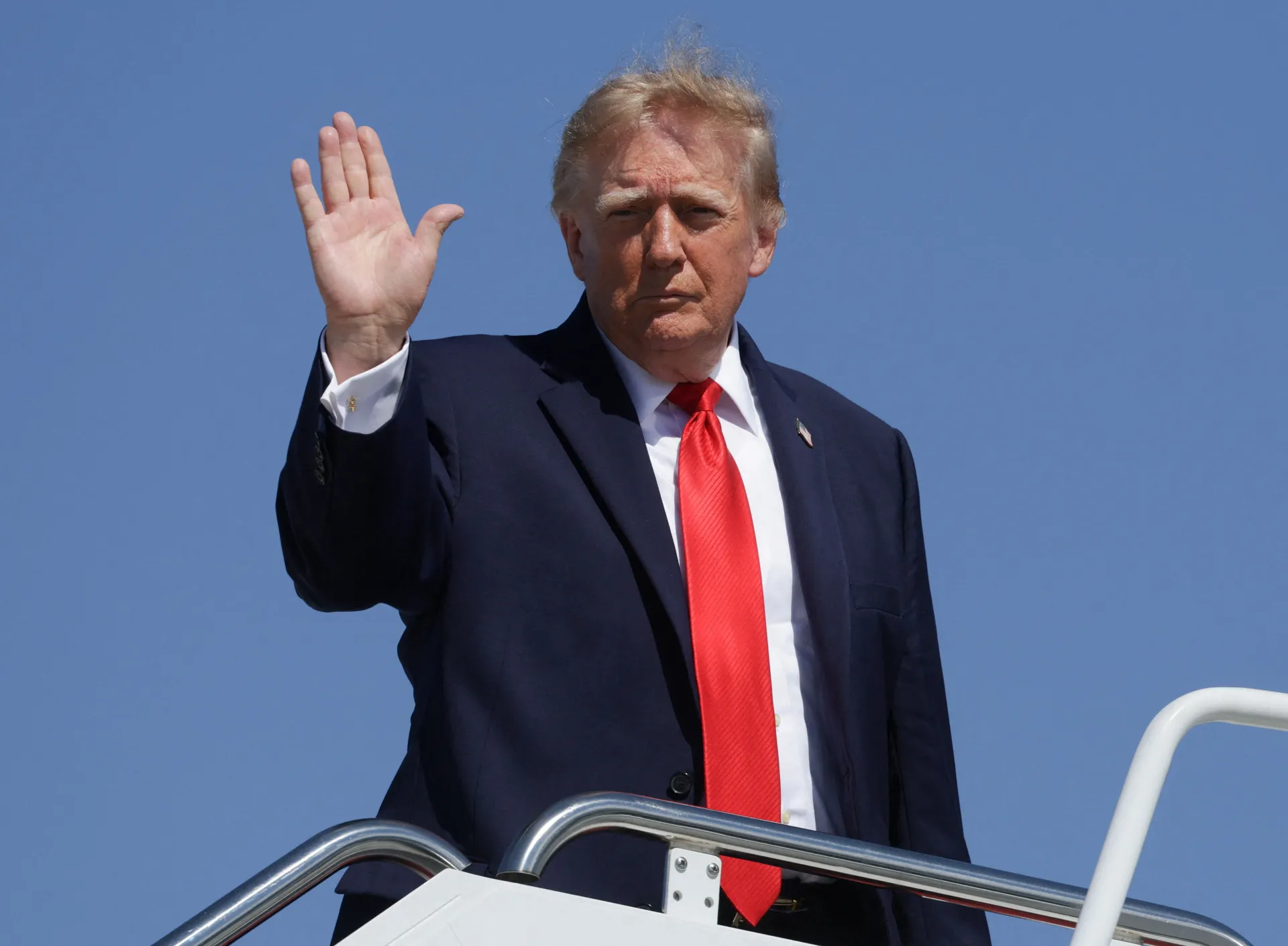 Trump uputio jezivu prijetnju Iranu: Ili će pristati ili će prestati postojati