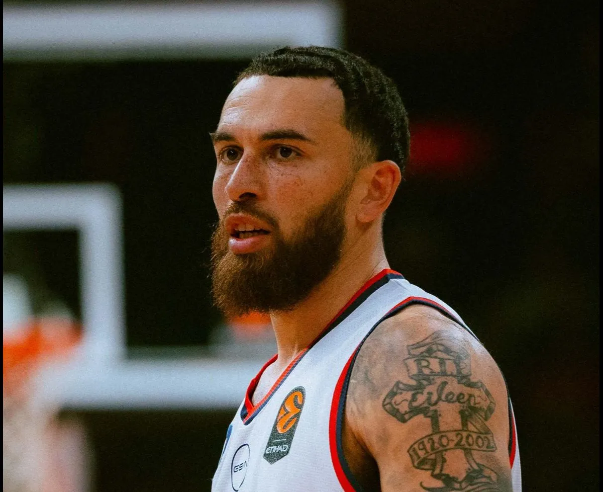 Teška povreda Mike Jamesa, Zvezda upisala prvu pobjedu u novoj sezoni Eurolige