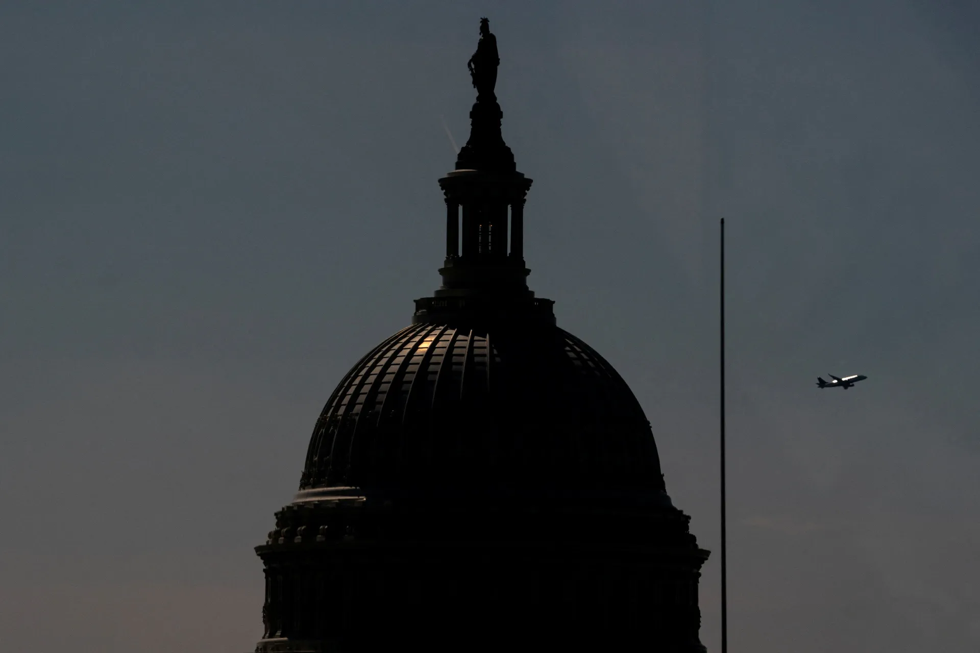 Srbiji se sprema novi udarac, Washington razmatra uvođenje sankcija Beogradu