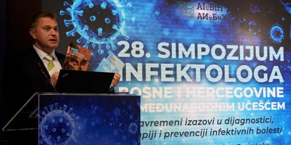 Ko treba primiti vakcinu? Novi vodič donosi smjernice za odrasle u FBiH