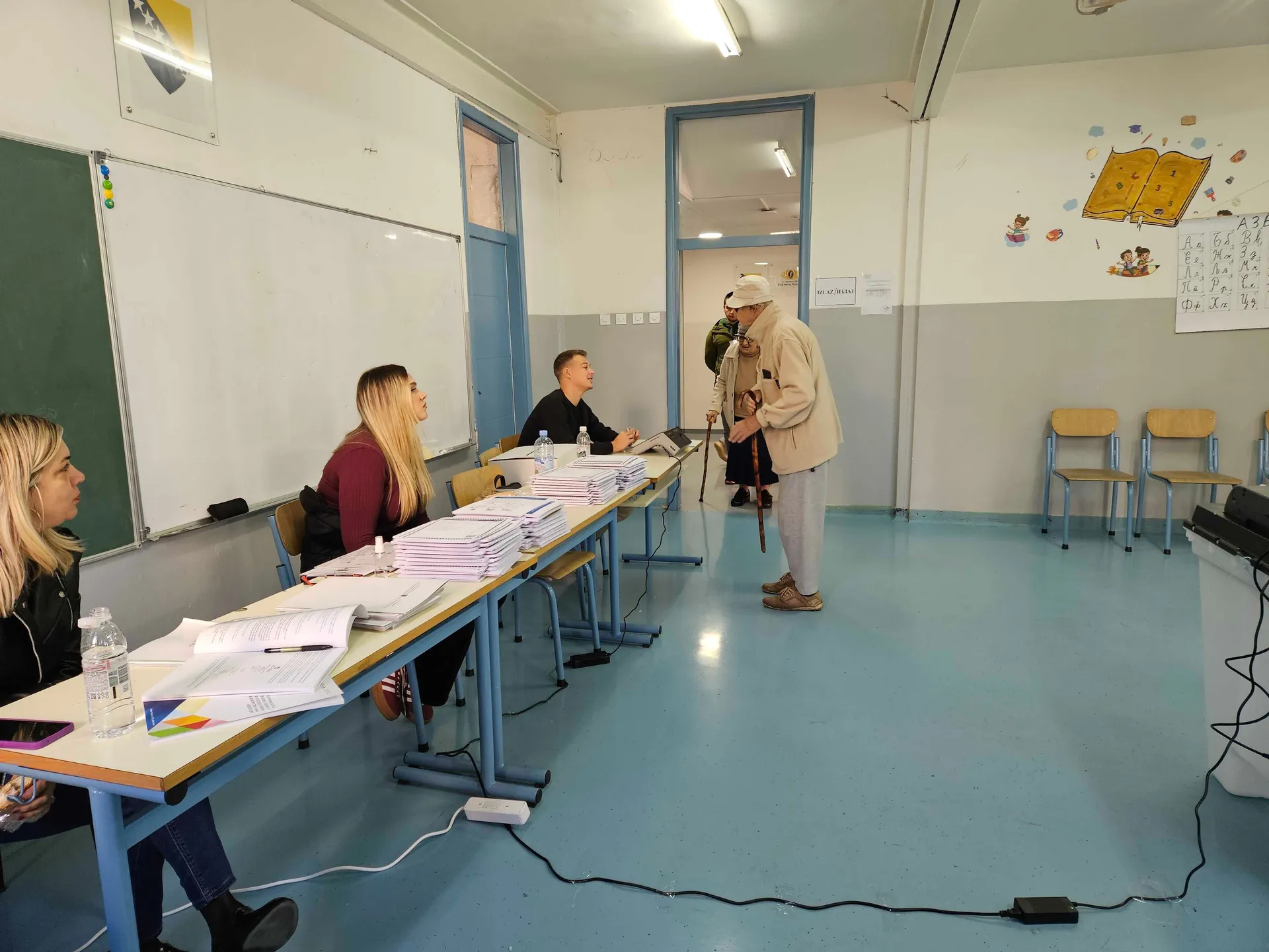 Koalicija "Pod lupom" objavila da je zabilježeno 98 kršenja izbornih pravila