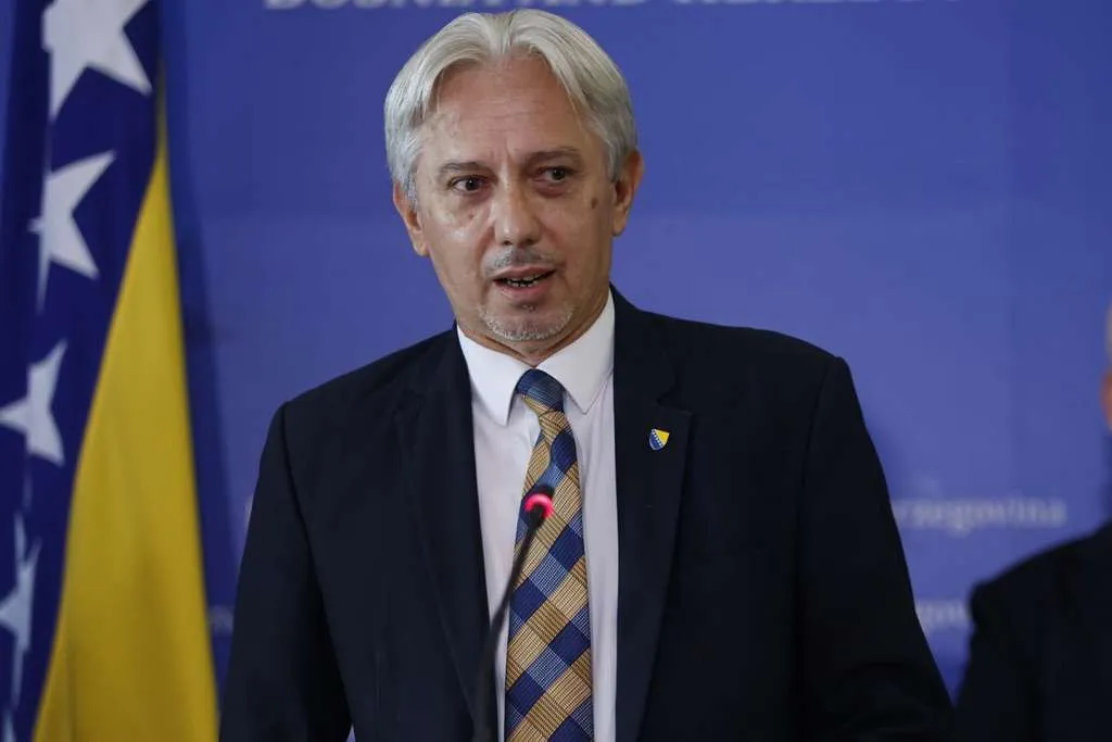 Pristižu novi rezultati, Slaven Kovačević trenutno vodi ispred Filipović