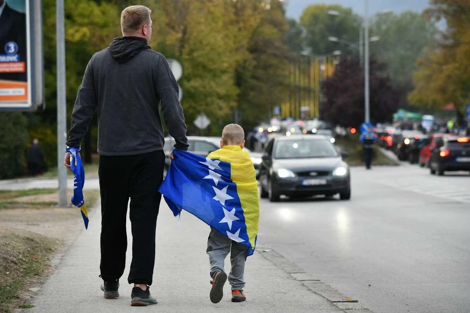 Navijači se okupljaju pred utakmicu BiH - Poljska