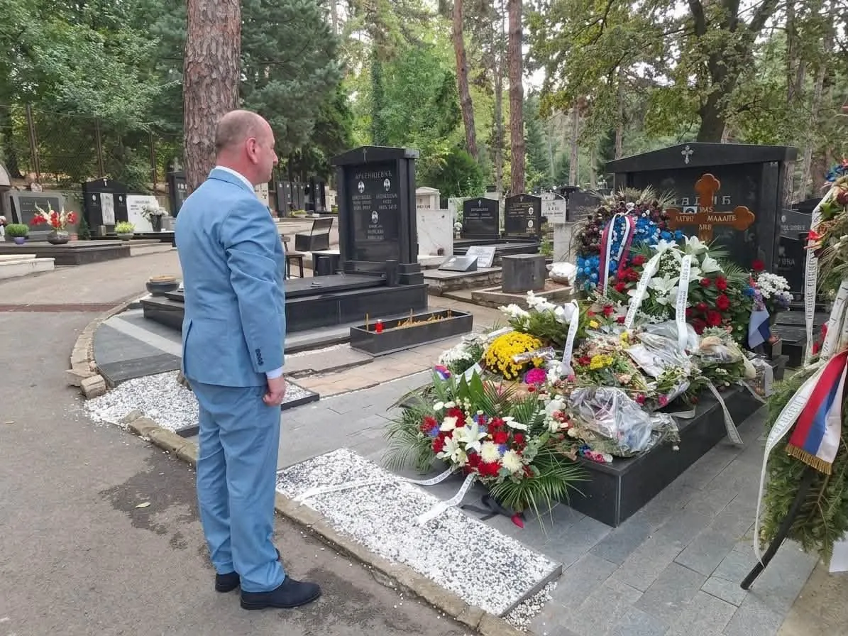 Milan Knežević ide na saslušanje zbog objave o ratnom zločincu Ratku Mladiću