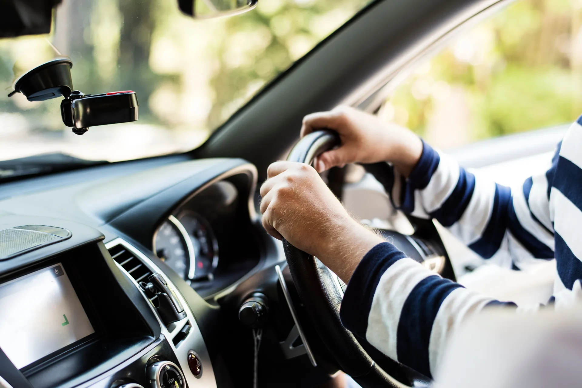 Ovi zvukovi iz automobila nisu bezazleni, mogu najaviti skup kvar