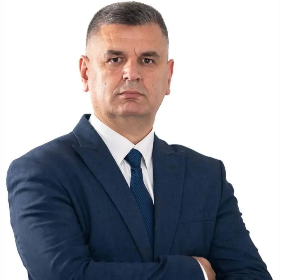 Tabaković podržao Đozića: Pitanje je dana kada će počiniti neki novi genocid