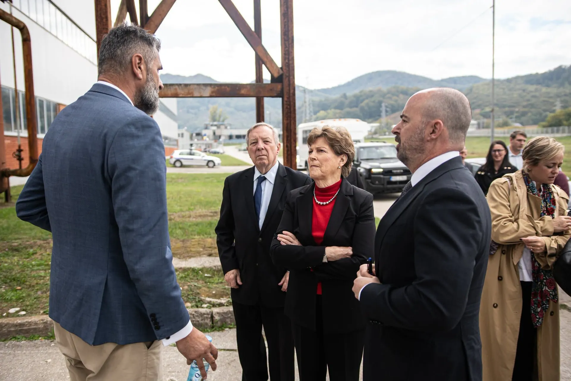Jeanne Shaheen i Richard Durbin posjetili Memorijalni centar Srebrenica