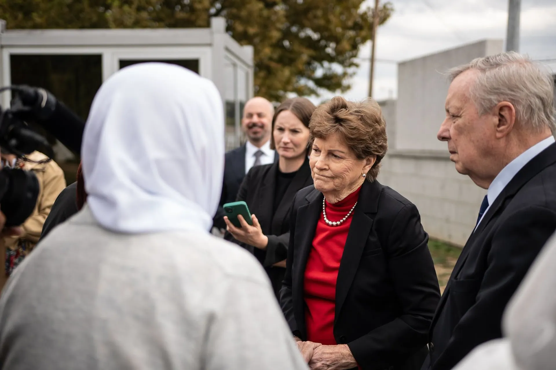 Jeanne Shaheen i Richard Durbin posjetili Memorijalni centar Srebrenica