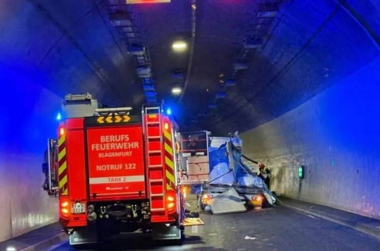 Kamiondžija iz BiH udario u austrijski tunel, iscurilo 300 litara goriva