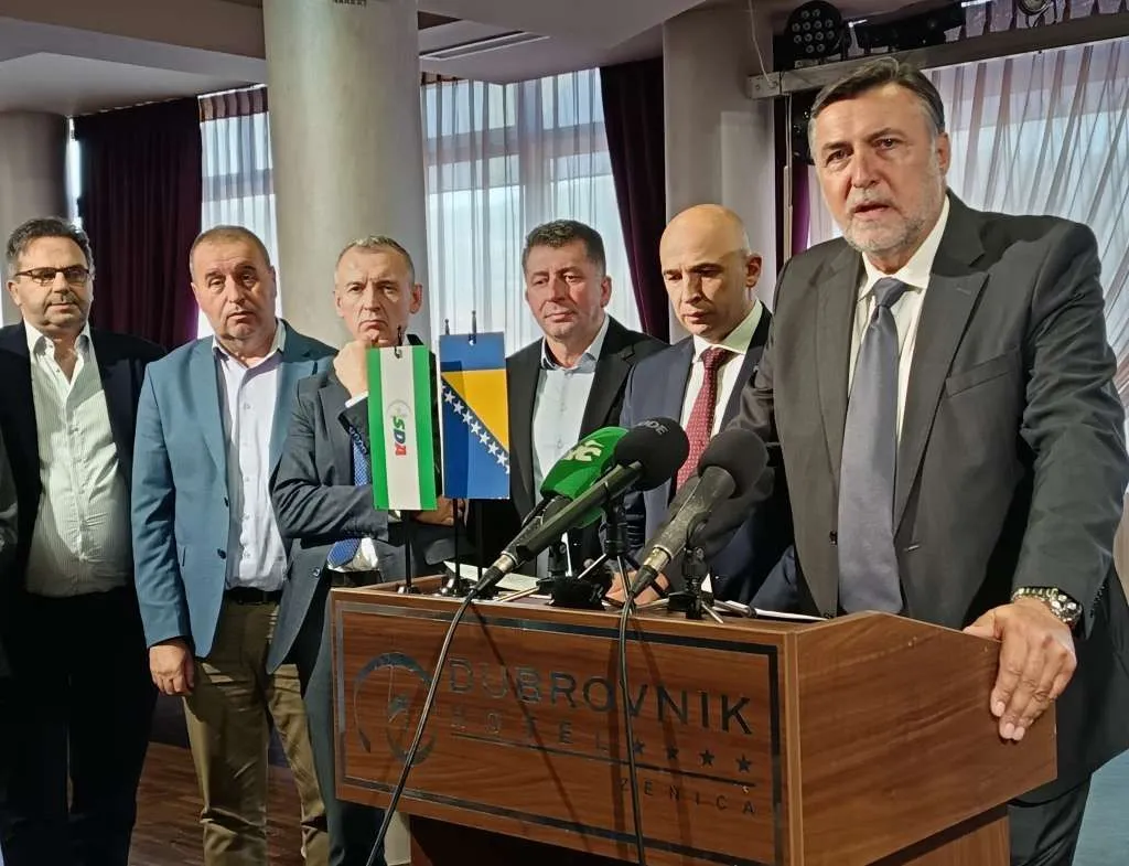 SDA u ZDK spaja DF i HDZ BiH, počeli razgovori o formiranju vlasti