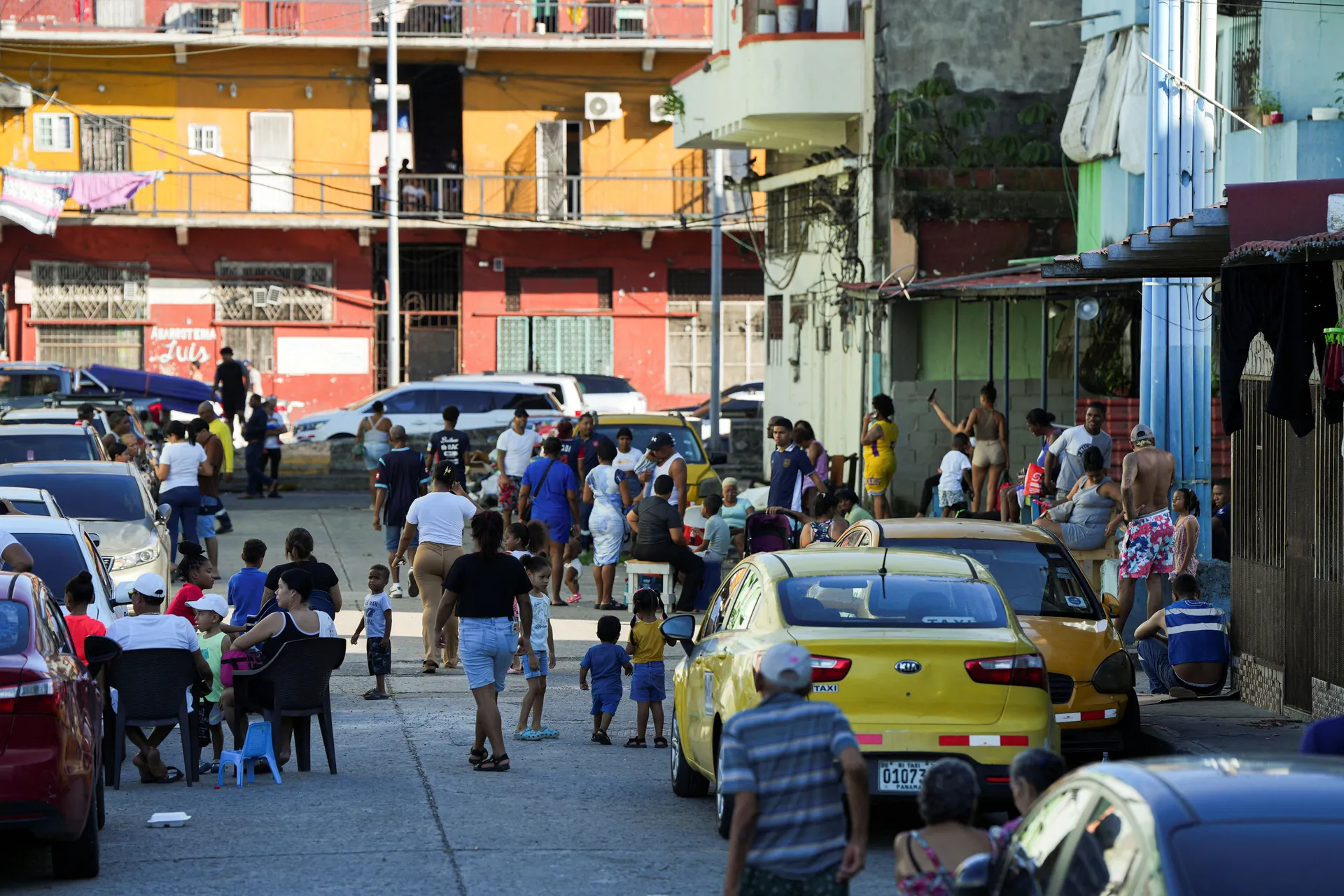 People spend time on a street after an earthquake struck near the southern coast of Panama, in Panama City, Panama, October 9, 2026. REUTERS/Enea Lebrun TPX IMAGES OF THE DAY