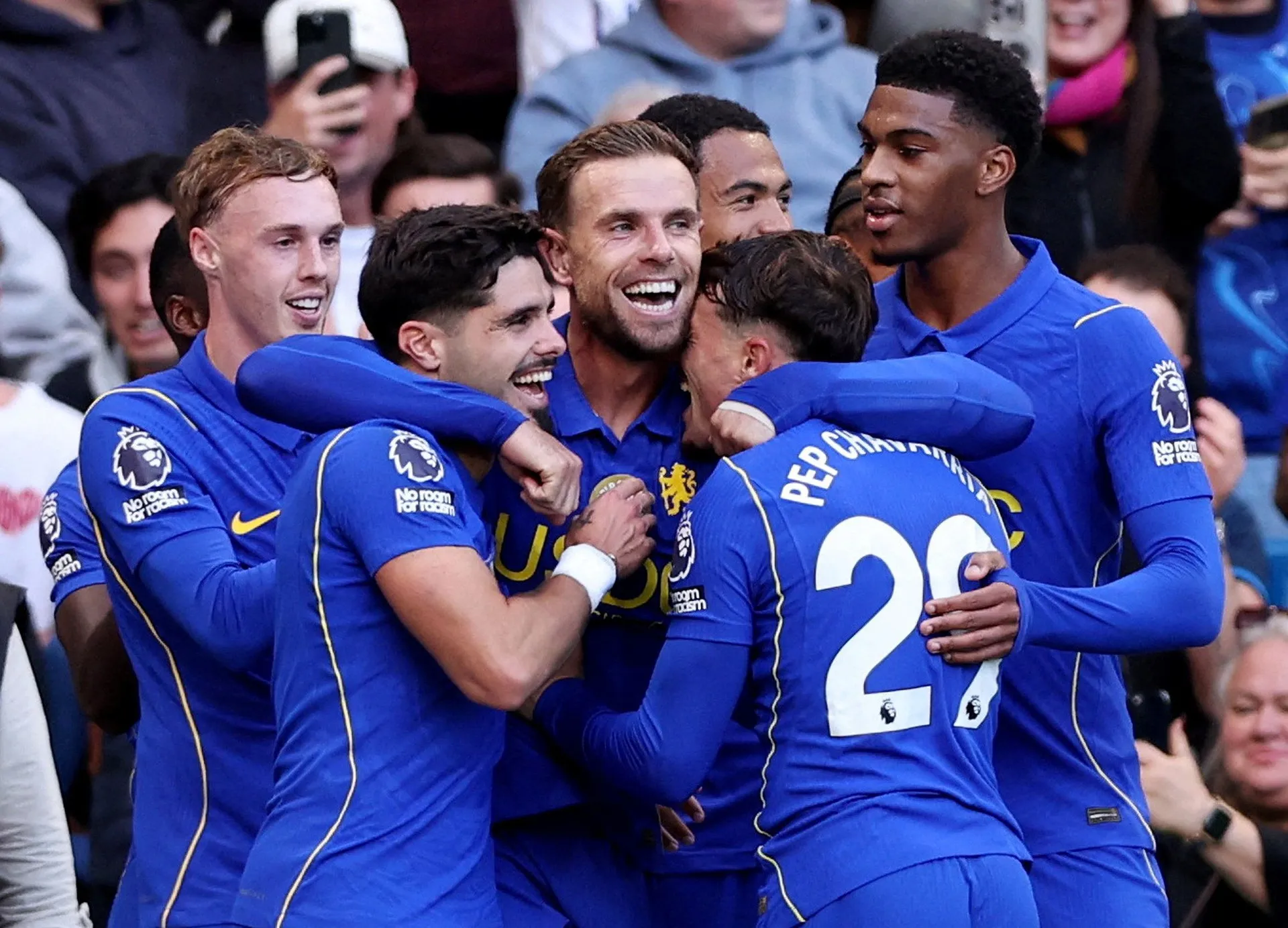 Chelsea deklasirao Bournemouth, šokantni preokret Ipswicha i remi u Birminghamu