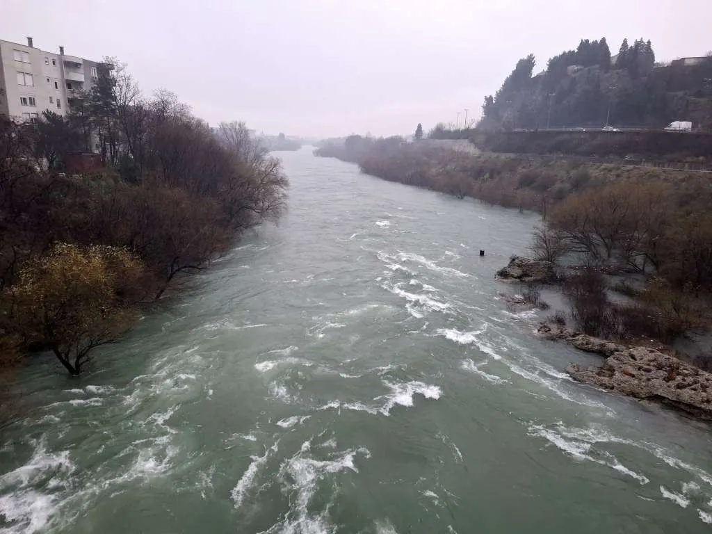 Izdato upozorenje za dijelove BiH, prijete bujice i izlijevanje rijeka
