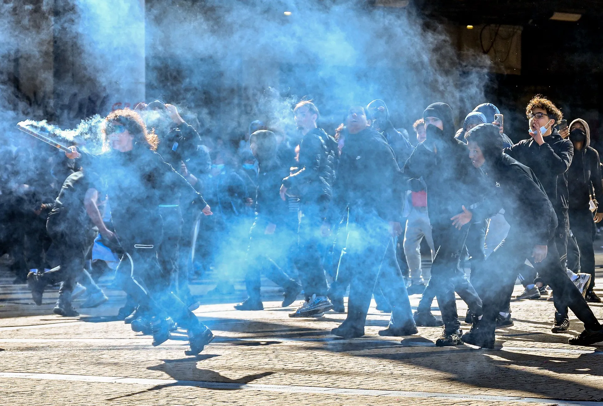 BRISEL, BELGIJA – 12. OKTOBAR: U glavnom gradu Belgije Briselu izbili su sukobi između studenata koji su protestovali protiv budžetskih rezova i reformi u obrazovanju na francuskom jeziku i policije, a uhapšeno je 10 demonstranata, od kojih je devet mlađe