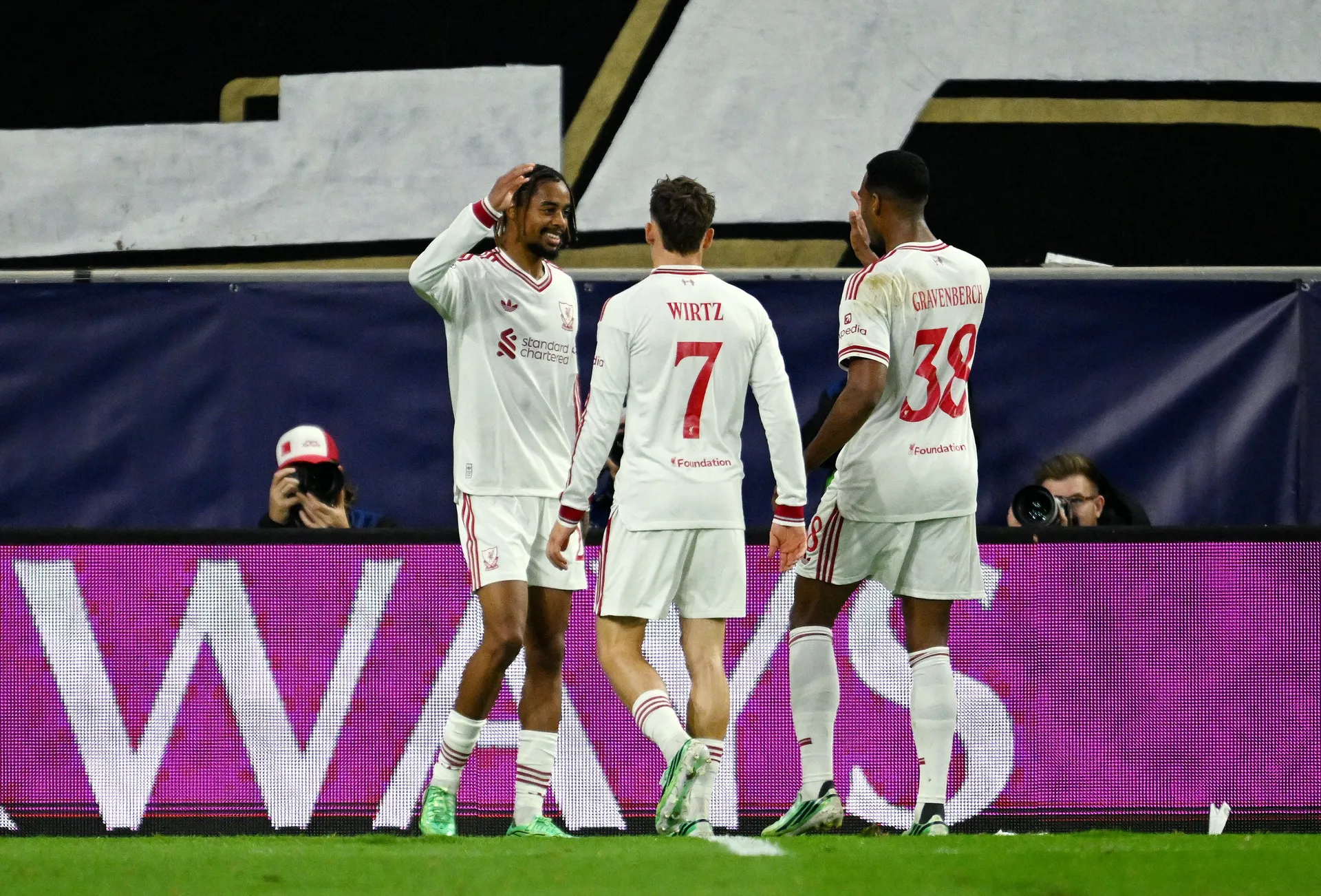 Bradley Barcola ponovo zatresao mrežu LASK-a, Redsi briljiraju u Austriji