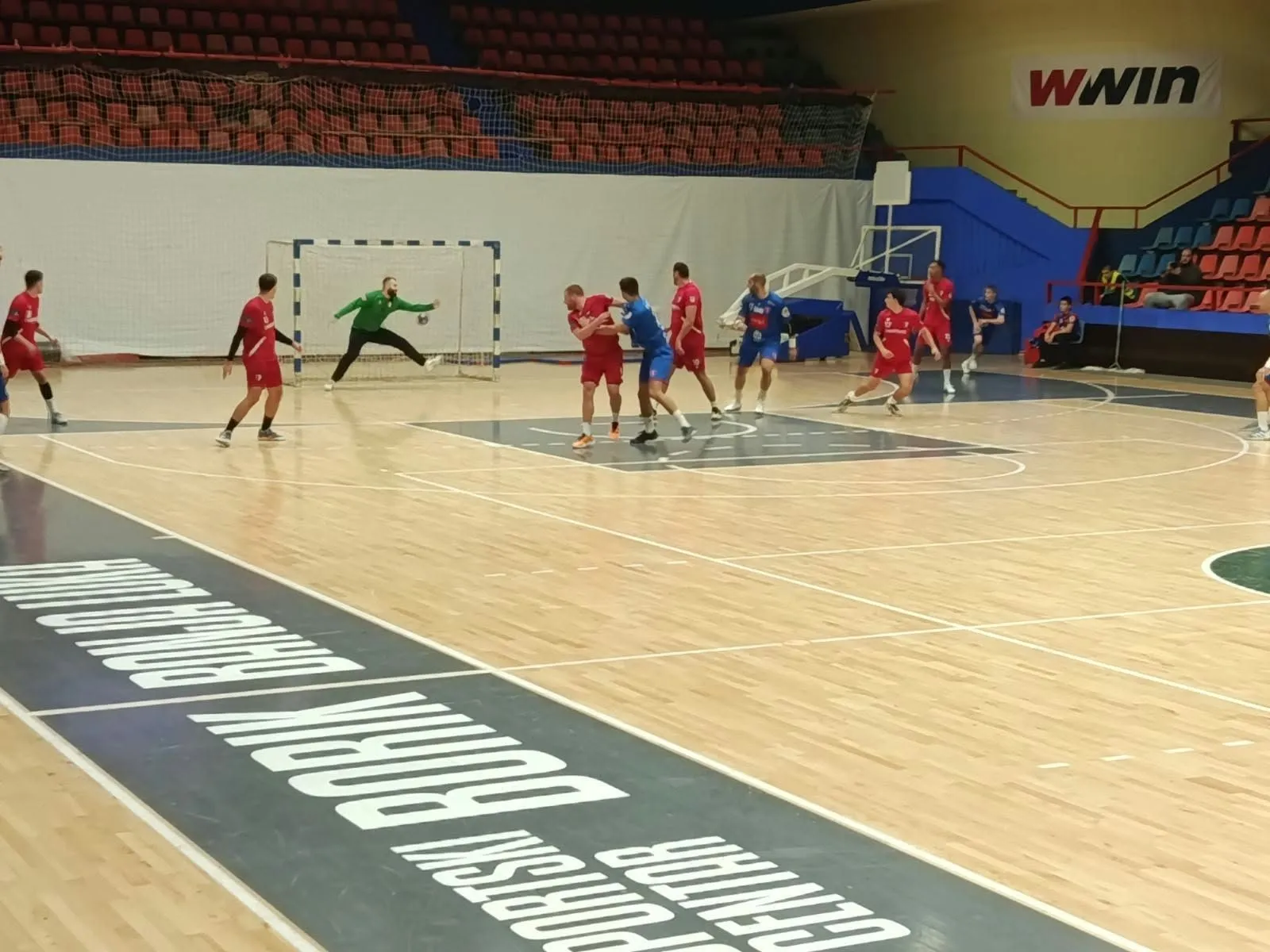 Započela je rukometna Premijer liga BiH, gosti uspješniji na otvaranju sezone