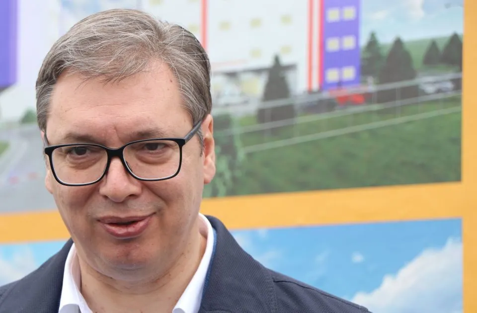 Vladisavljević: Skup u Novom Sadu je Vučićevo dokazivanje da 'smije'
