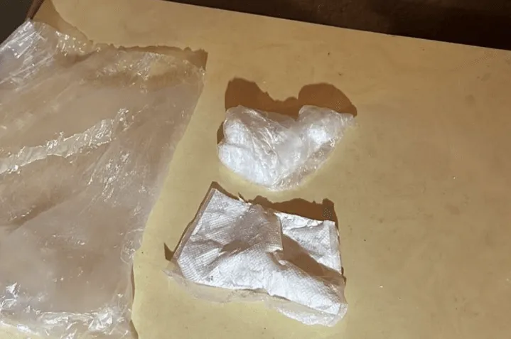 Tokom pretresa kuće u Travniku, pronađena droga i digitalna vaga 