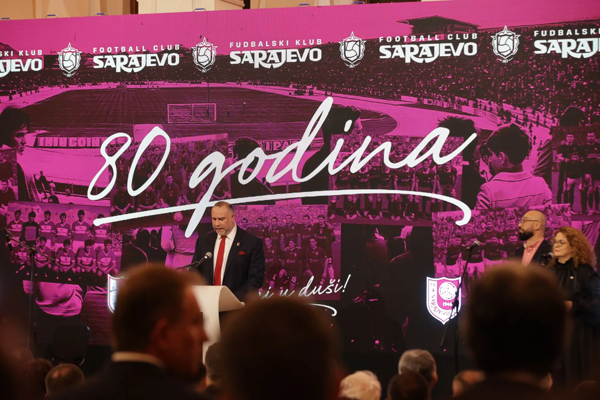 Sarajevo, BiH - 21. oktobar 2026. godine:

Svečano obilježavanje 80. godišnjice Fudbalskog kluba Sarajevo upriličeno je u srijedu u Vijećnici u Sarajevu, glavnom gradu Bosne i Hercegovine ( Elman Omic - Anadolu Agency )