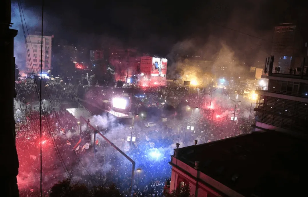 Govornik na skupu studenata u Beogradu spomenuo RS, pogledajte kako je ispraćen