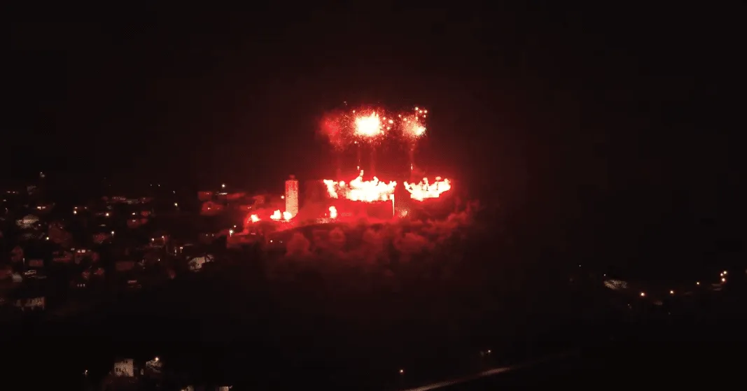 Navijači Sarajeva u Maglaju pripremili vatromet povodom 80. rođendana kluba