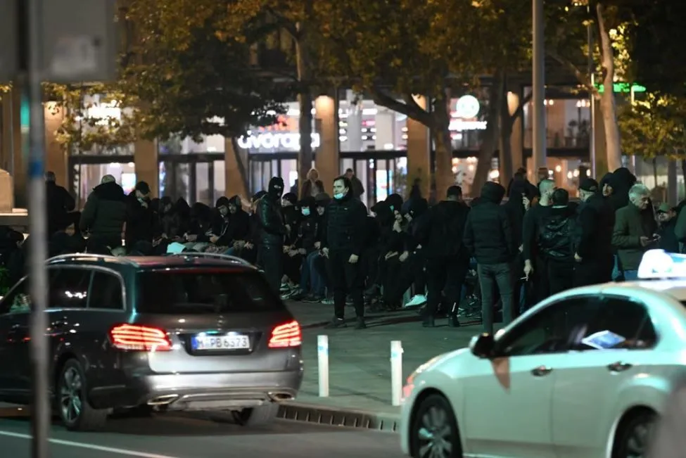 Vučićev SNS sprema mobilizaciju? Stiglo upozorenje o mogućim sukobima u Srbiji