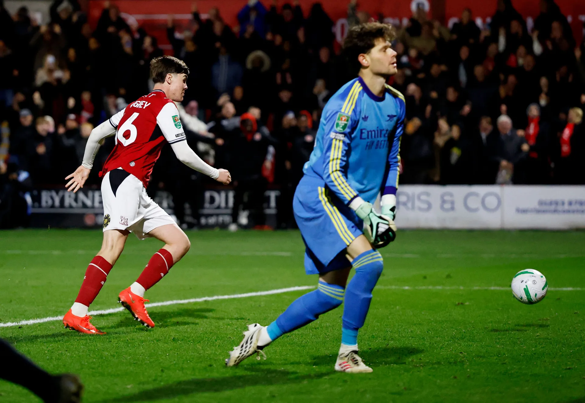 Senzacija u Liga kupu Engleske, Arsenal ispao od četvrtoligaša