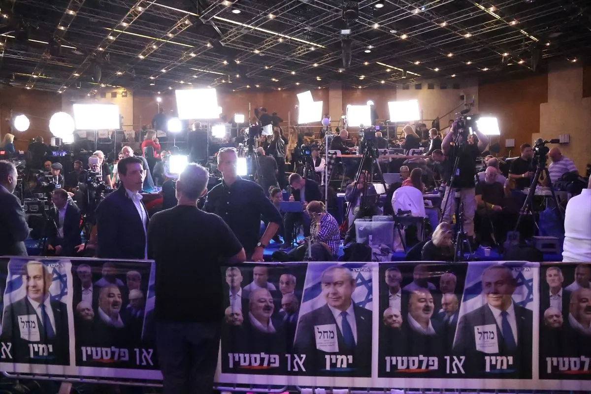 Izraelski javni emiter proglasio Netanyahua "velikim gubitnikom" izbora