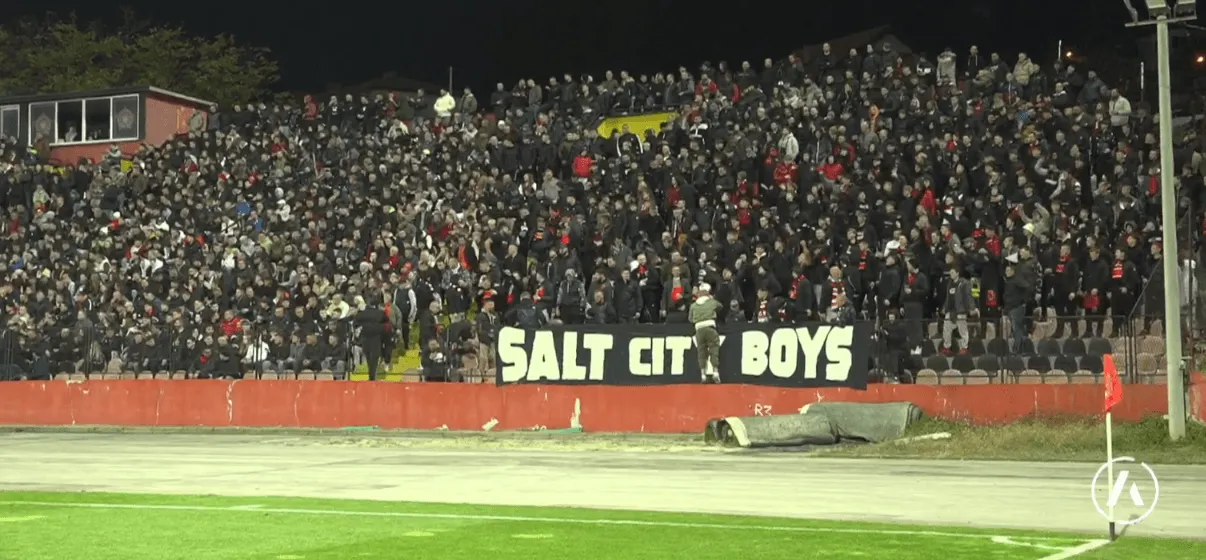 Fukare pred početak utakmice. FOTO: Screenshot/Arena Sport