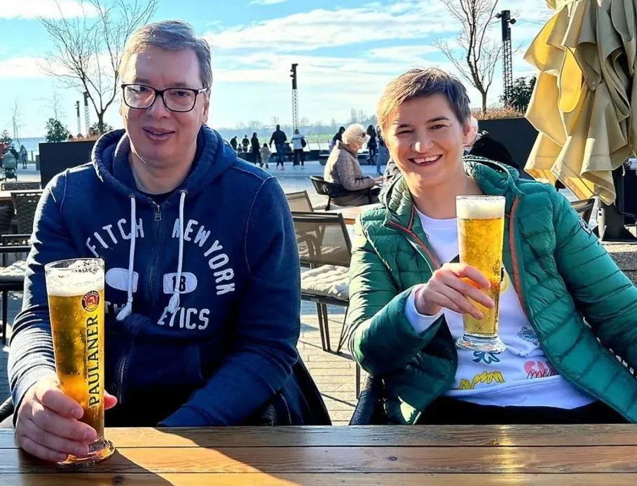 Vučić i Brnabić ostaju bez luksuza: Bit će izbačeni iz državnih vila?